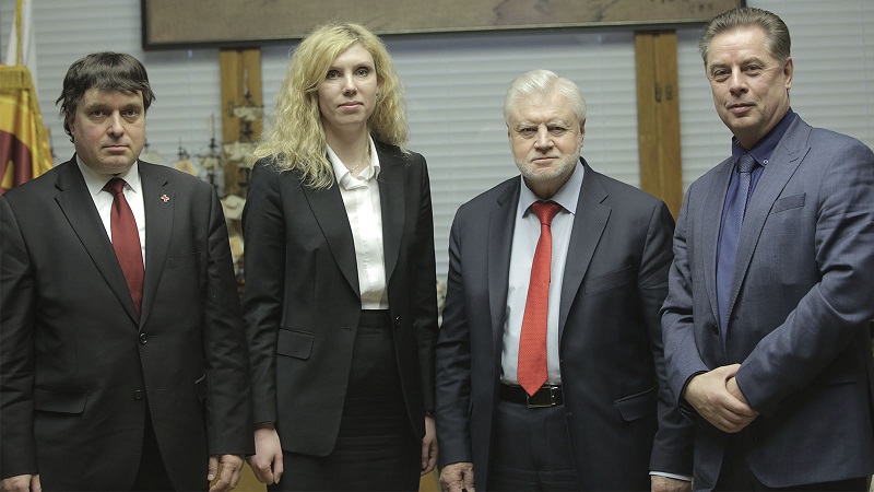 Встреча Российского Красного Креста с руководителем фракции "Справедливая Россия" в Госдуме Сергеем Мироновым